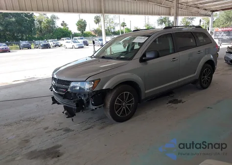 2018 Dodge Journey Se z USA, uszkodzony, nr VIN 3C4PDCAB6JT474401